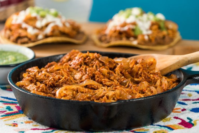 Tinga de Pollo: Intense Flavor and Smooth Texture