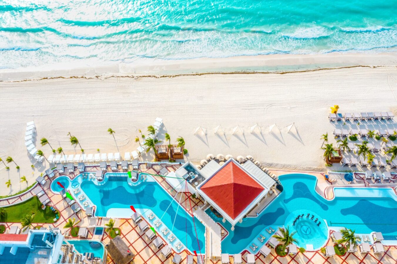 Cancun Uncovered: The Essential Travel Guide to Mexico’s Coastal Paradise