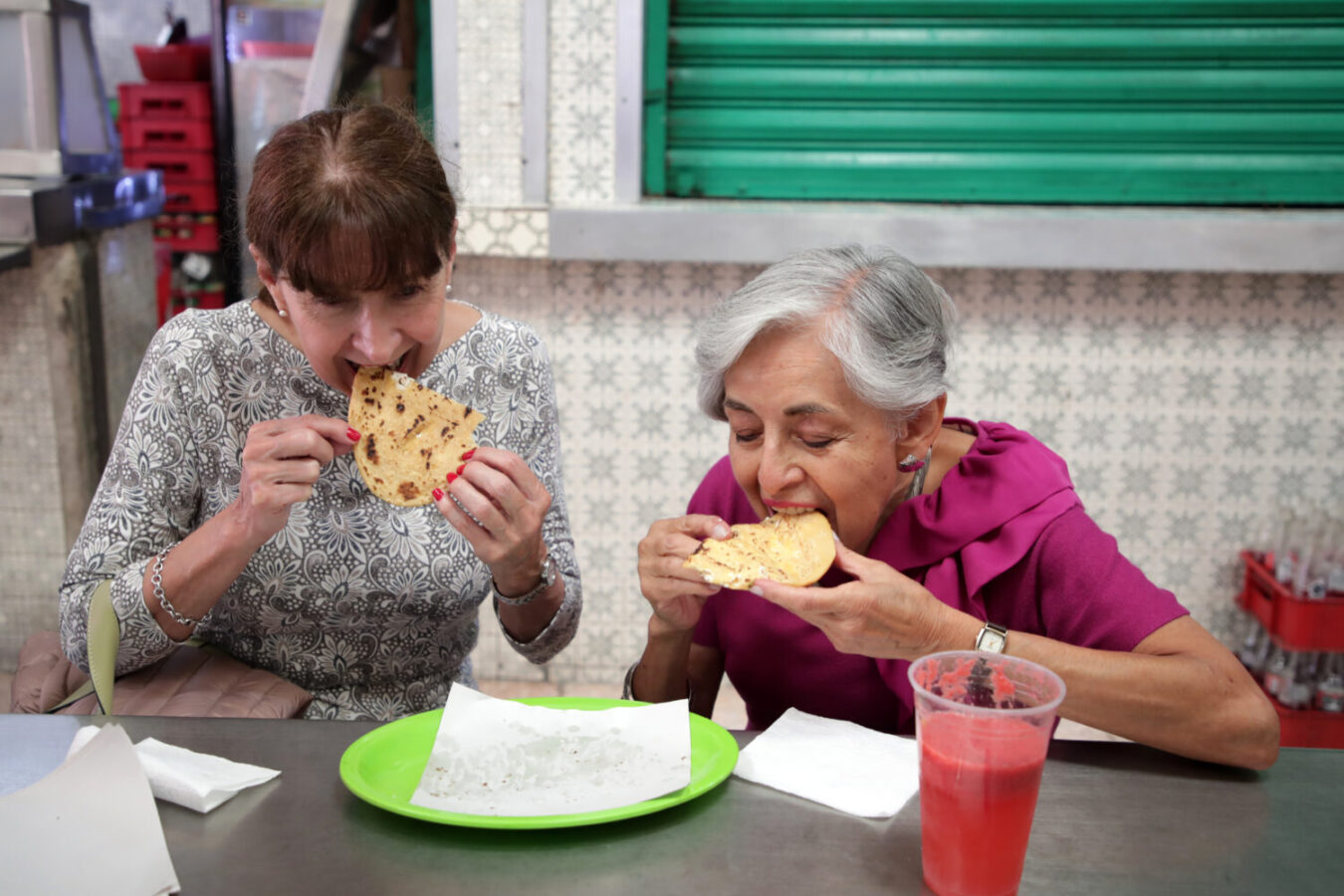 4 Unmissable Neighborhoods in Mexico City - Eating With Carmen Food Tours